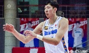 两倍还多！北京半场抢下25个篮板&amp;广厦仅有12个
